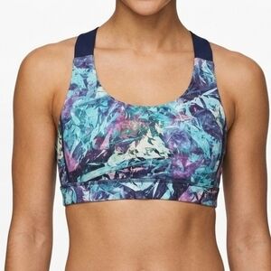 Lululemon All Sport Criss Cross Back Adjustable Sports Bra Size 4‎